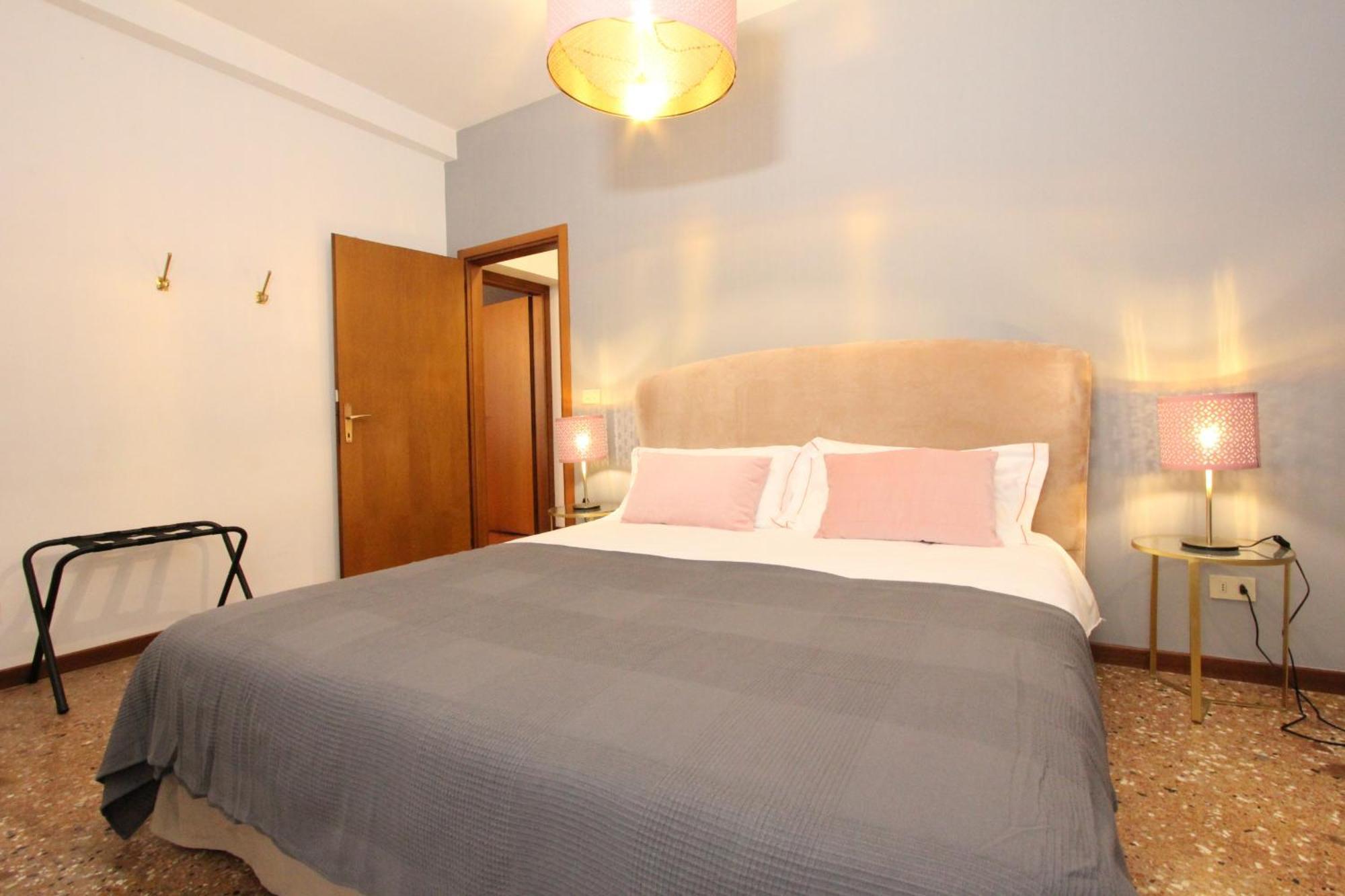 City Apartments Rialto Market Венеция Экстерьер фото